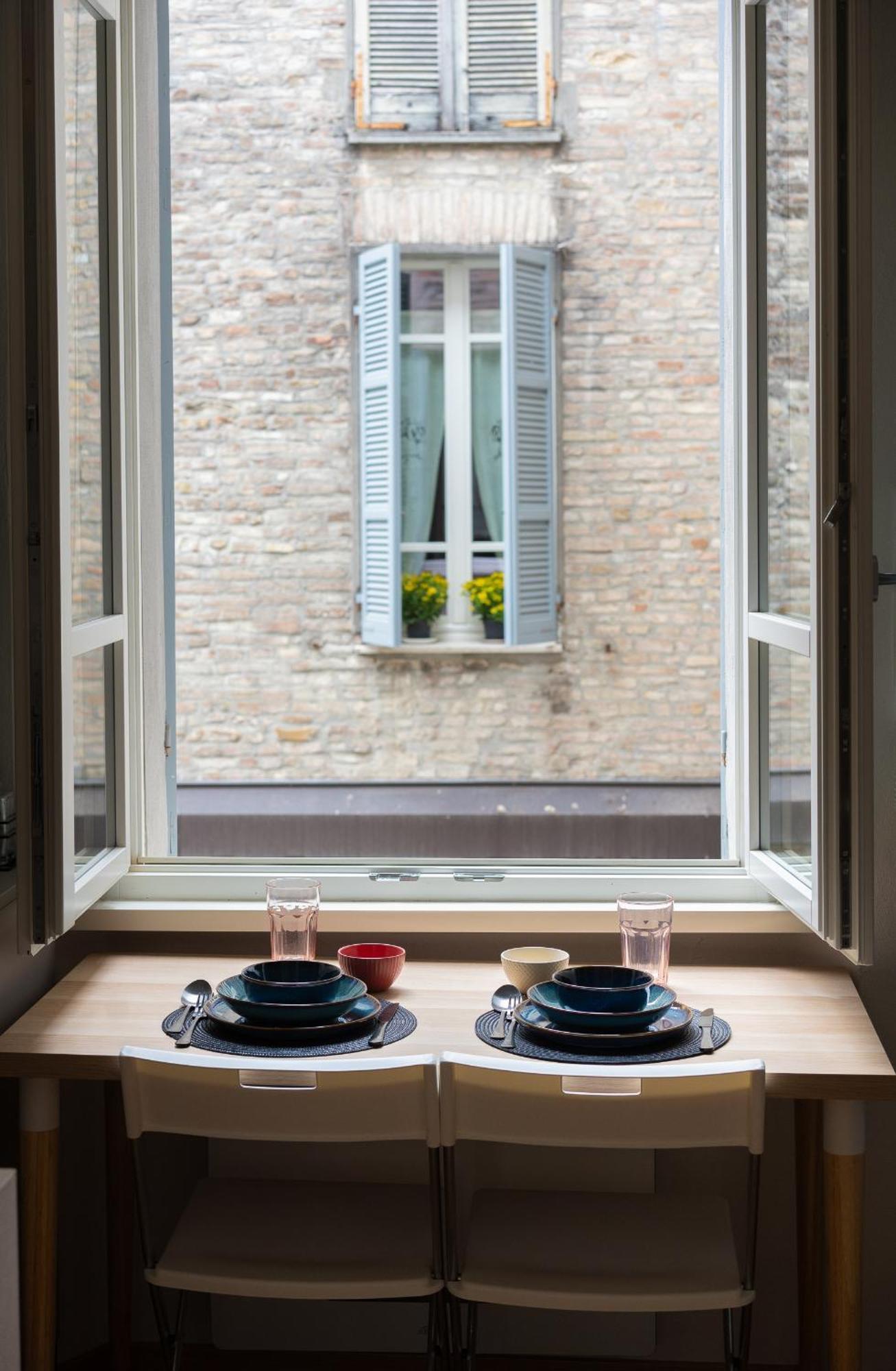 Freedom Suites Parma Luaran gambar