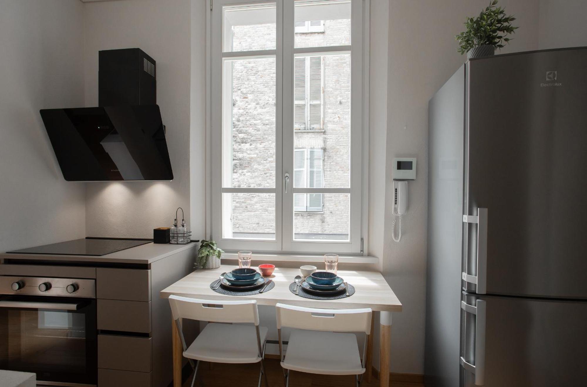 Freedom Suites Parma Luaran gambar