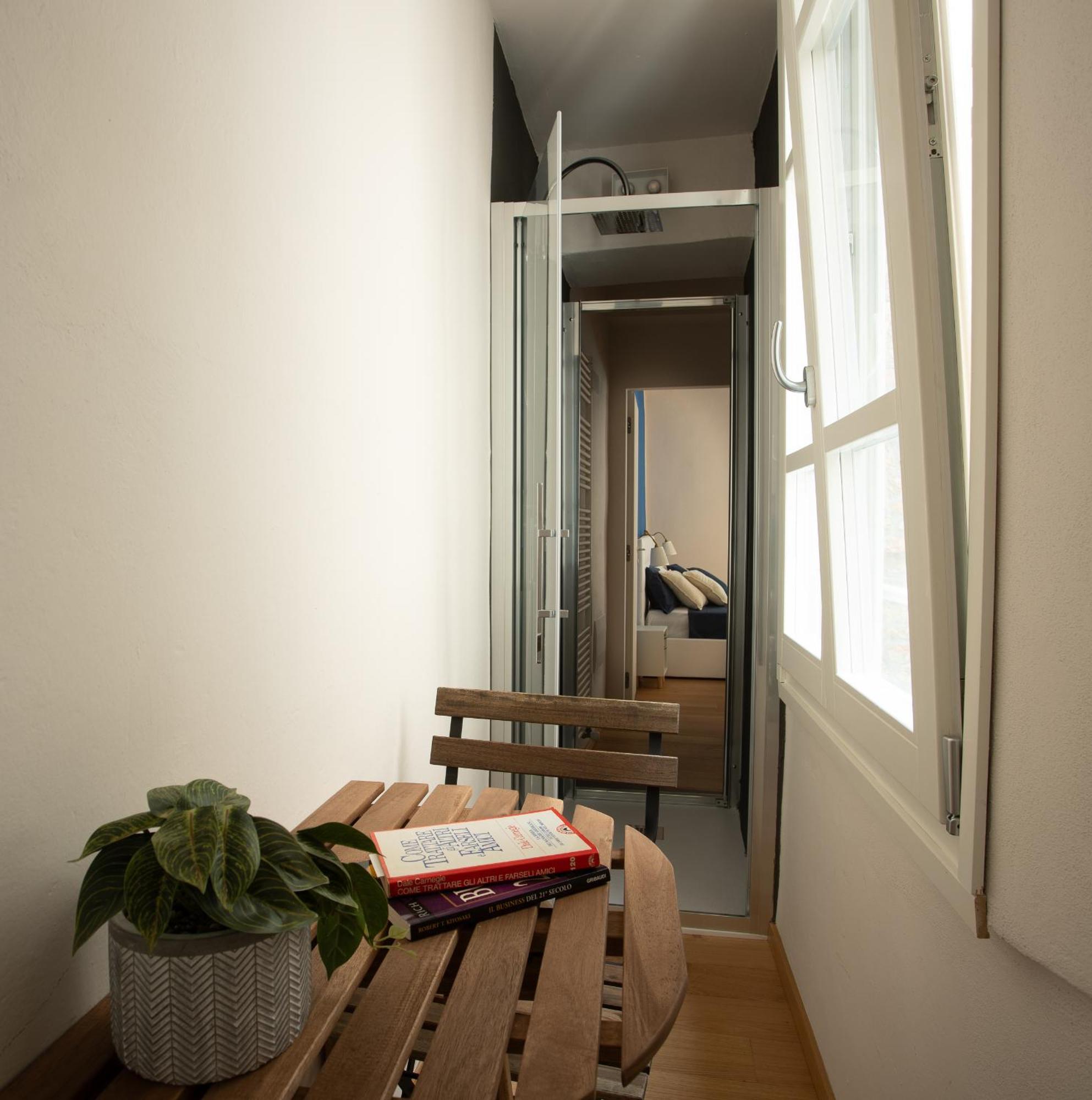 Freedom Suites Parma Luaran gambar