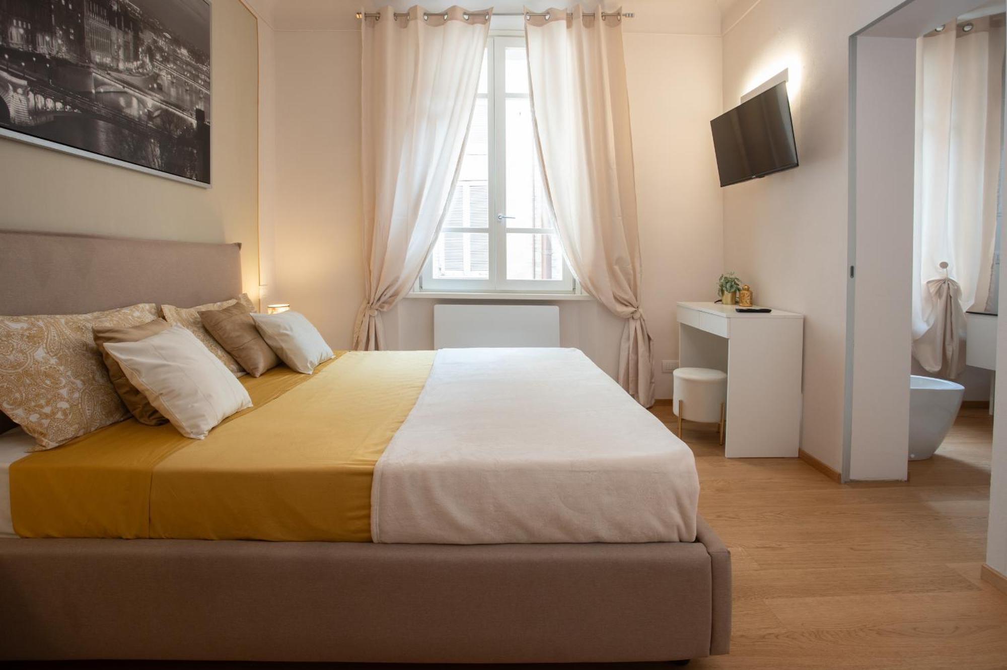 Freedom Suites Parma Luaran gambar